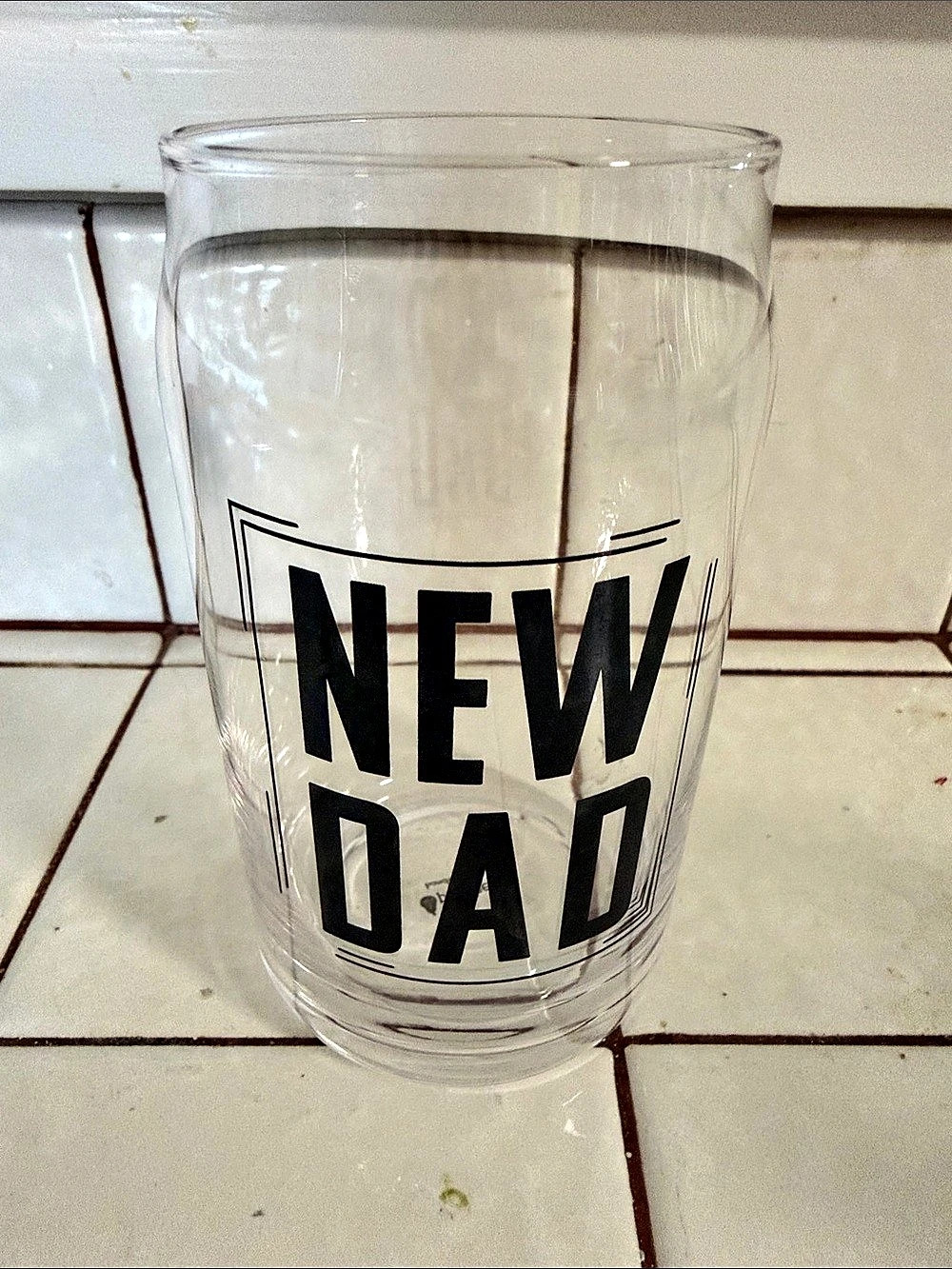 pearhead New Dad Beer Glass in Clear & Black